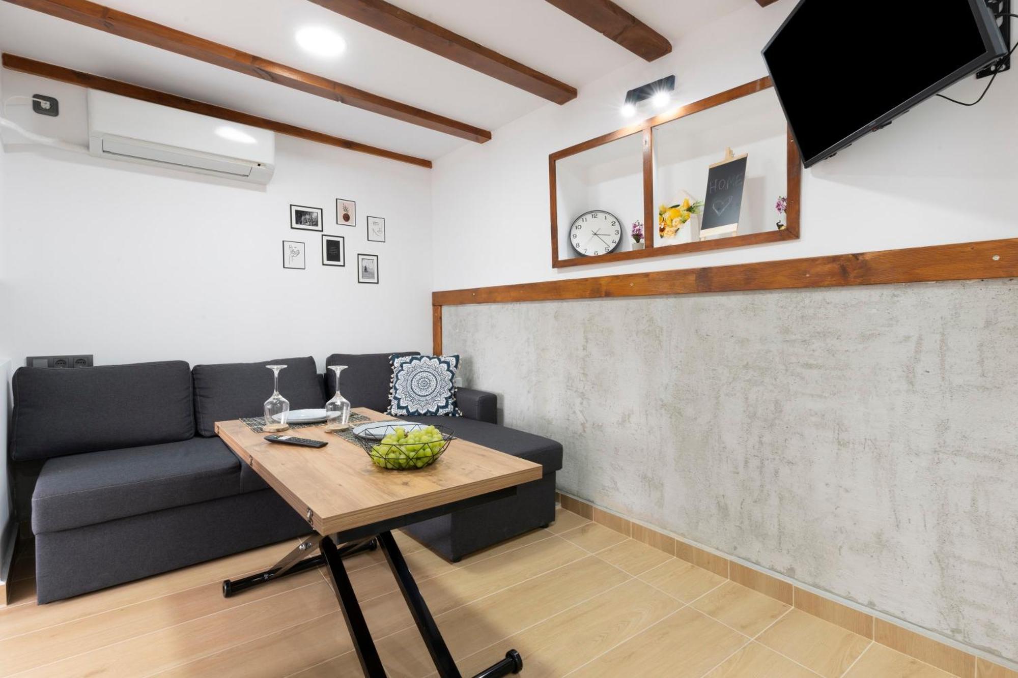 Bobevata Guest House - Floor 1 - Stunning View Old Town 벨리코 터르노보 외부 사진