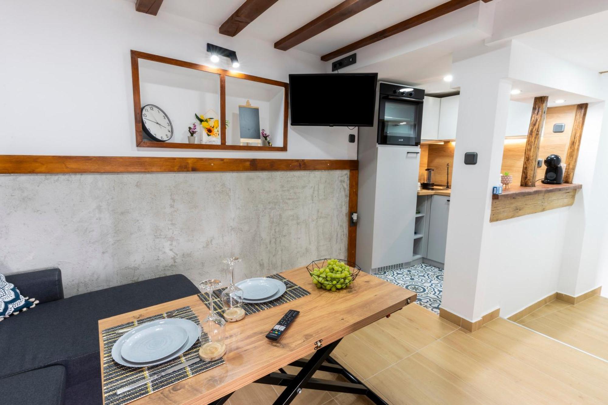 Bobevata Guest House - Floor 1 - Stunning View Old Town 벨리코 터르노보 외부 사진